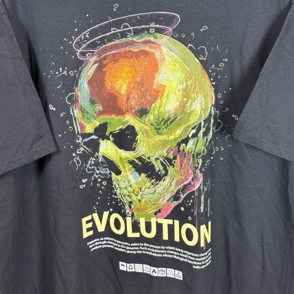 NWOT Fashion Nova 100% Cotton Black Evolution Skull Tee Size XL - Picture 2 of 5
